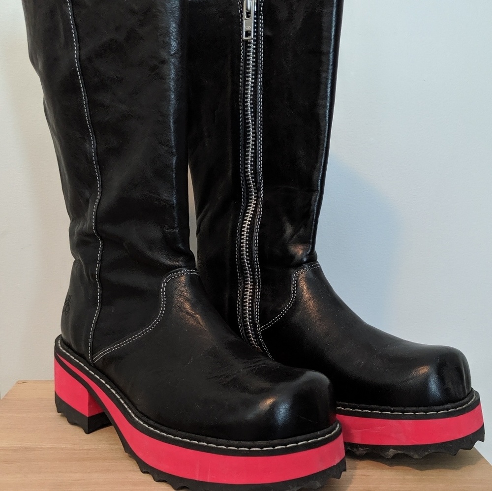 Fluevog Hi Yolanda red heel boots like new